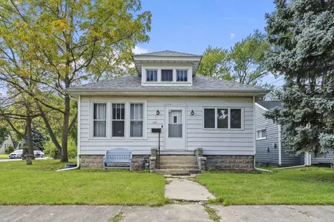 1101 Catherine St, Joliet, IL 60435