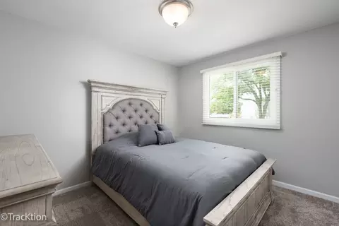 1016 Windsor Dr, Wheaton, IL 60189 photo 14