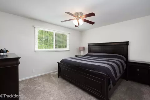 1016 Windsor Dr, Wheaton, IL 60189 photo 11