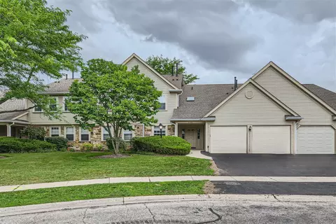 2788 Green Bridge Ct #Z1, Schaumburg, IL 60194