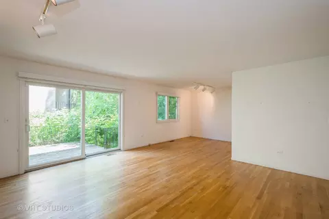 838 S Morgan St, Chicago, IL 60607 photo 4