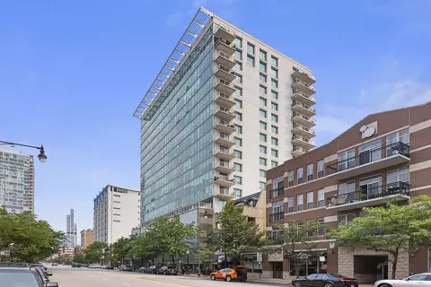 1845 S Michigan Ave #1909, Chicago, IL 60616