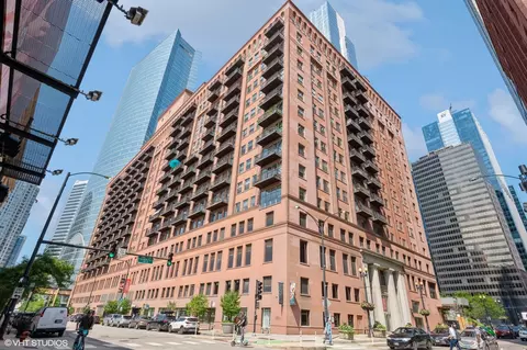 165 N Canal St #1319, Chicago, IL 60606