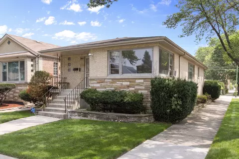 7159 S Whipple St, Chicago, IL 60629