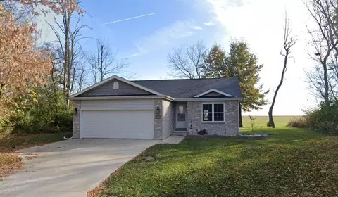 5665 Timber Lake Rd, Decatur, IL 62521
