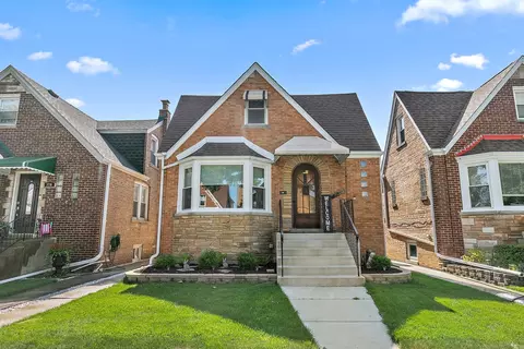 3720 N Nottingham Ave, Chicago, IL 60634