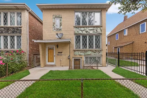 5706 W 63rd St, Chicago, IL 60638