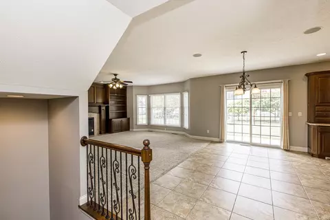 2008 Sinclair Ct, Bloomington, IL 61704 photo 8