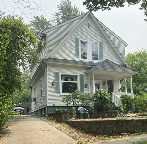 937 Summit St, Downers Grove, IL 60515