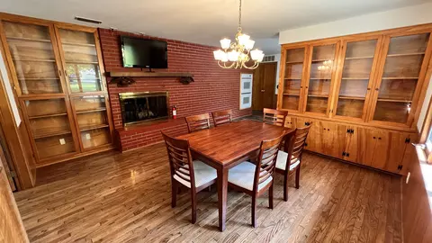 16875 Tanglewild Dr, Morrison, IL 61270 photo 5
