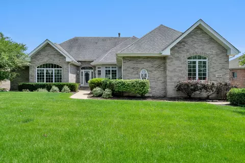 16059 W Red Cloud Dr, Lockport, IL 60441 photo 2