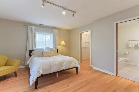 1026 E 46th St #1E, Chicago, IL 60653 photo 17