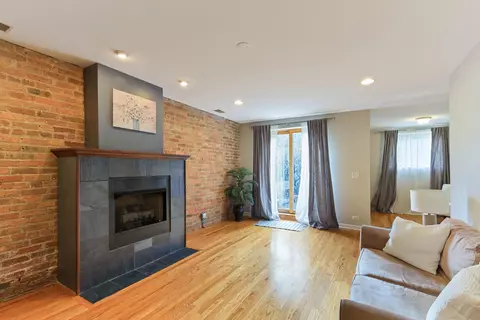 1026 E 46th St #1E, Chicago, IL 60653 photo 8