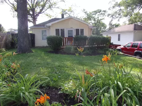 523 Harwood St, Joliet, IL 60432