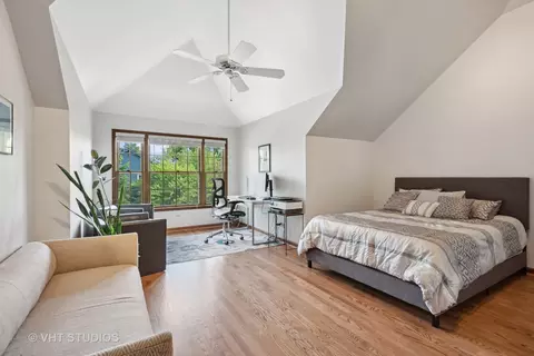 1102 Gallant Ct, Wheaton, IL 60187 photo 24