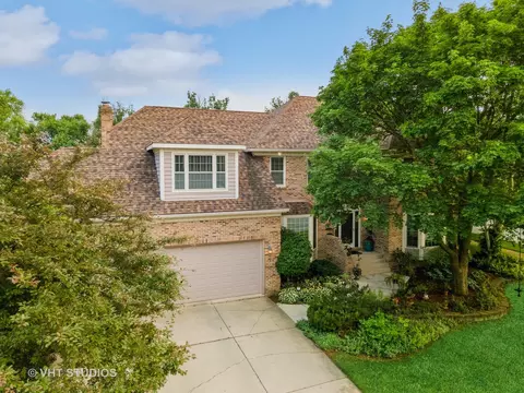 1102 Gallant Ct, Wheaton, IL 60187 photo 38