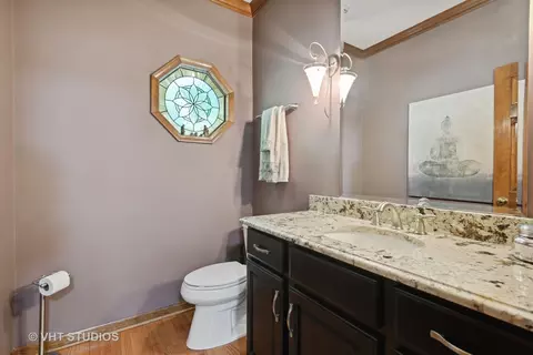 1102 Gallant Ct, Wheaton, IL 60187 photo 15