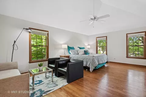 1102 Gallant Ct, Wheaton, IL 60187 photo 17