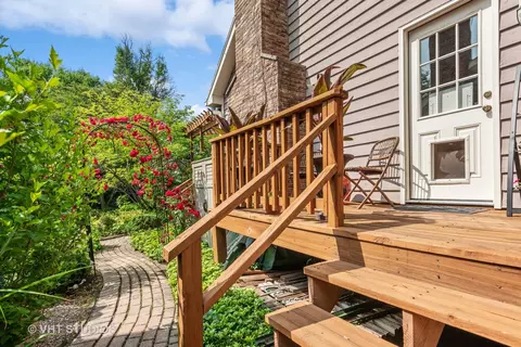 1102 Gallant Ct, Wheaton, IL 60187 photo 31
