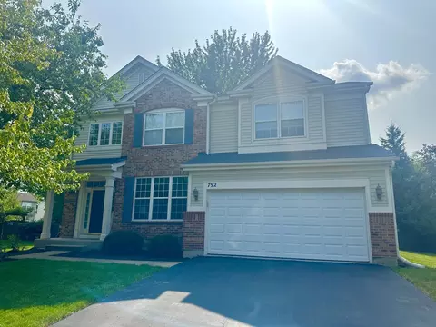 792 Glenside Cir, Bolingbrook, IL 60490