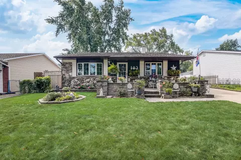 103 W Altgeld Ave, Glendale Heights, IL 60139