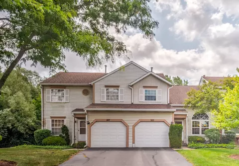 325 Ascot Ln, Streamwood, IL 60107