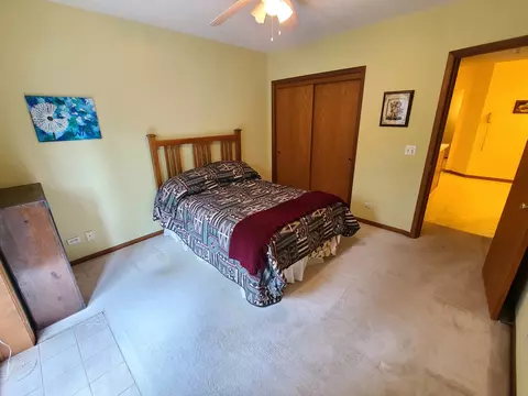 1685 Mill St #208, Des Plaines, IL 60016 photo 13