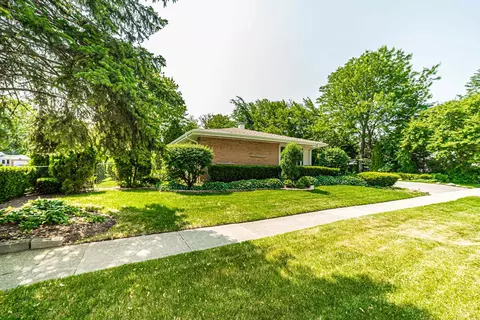 440 Crescent Dr, Wheeling, IL 60090 photo 20