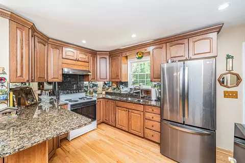 440 Crescent Dr, Wheeling, IL 60090 photo 7