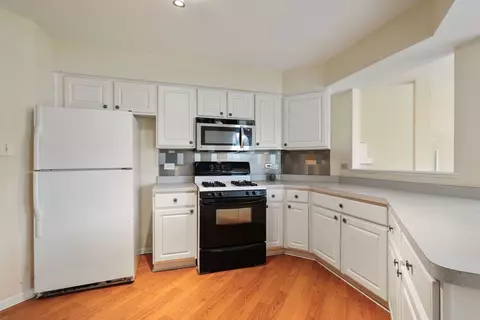 46 Cunningham Ln, Park Forest, IL 60466 photo 7