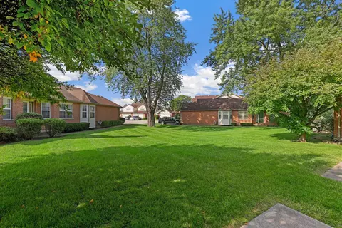 46 Cunningham Ln, Park Forest, IL 60466 photo 22