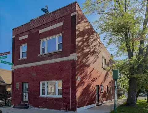901 N Homan Ave, Chicago, IL 60651