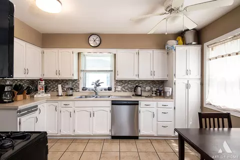 3020 Wallace Ave, Steger, IL 60475 photo 10