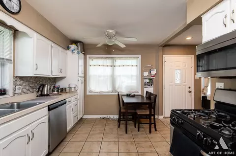 3020 Wallace Ave, Steger, IL 60475 photo 11