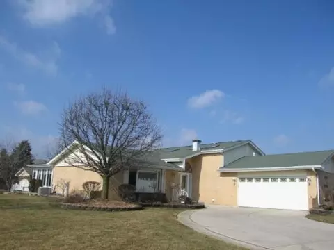 15612 Sunset Ridge Dr, Orland Park, IL 60462