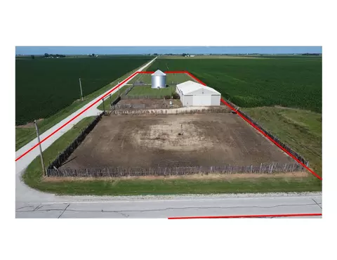 1396 E 1300 North Rd, Onarga, IL 60955 photo 2