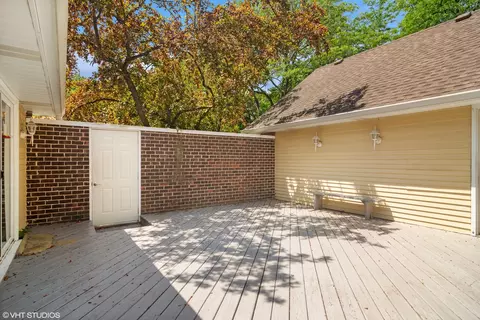 4 Attleboro On Auburn, Rolling Meadows, IL 60008 photo 12