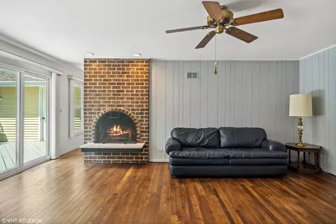 4 Attleboro On Auburn, Rolling Meadows, IL 60008 photo 6