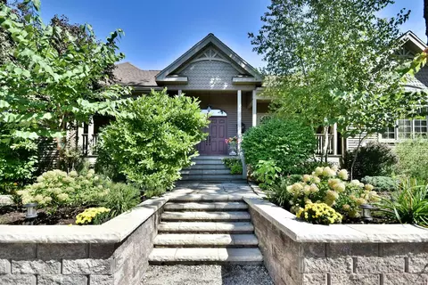 23449 N Summit Dr, Barrington, IL 60010