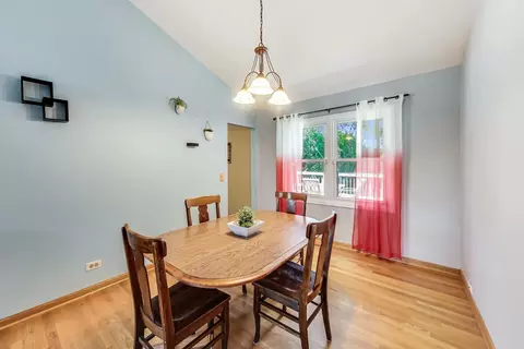 848 Jefferson Dr, Lindenhurst, IL 60046 photo 6