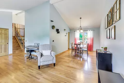 848 Jefferson Dr, Lindenhurst, IL 60046 photo 5