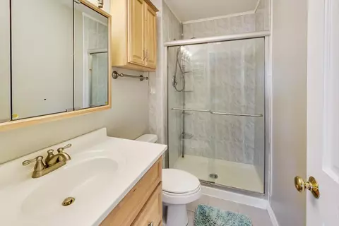 848 Jefferson Dr, Lindenhurst, IL 60046 photo 15