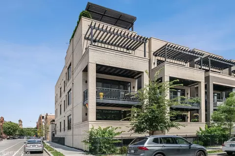1370 W Walton St #2W, Chicago, IL 60642