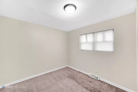 658 Eastview Dr, Kankakee, IL 60901 photo 10