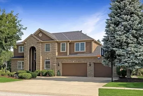1408 Mink Trl, Cary, IL 60013