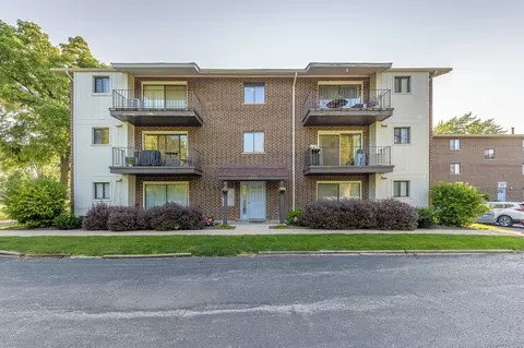 6335 175th St #2N, Tinley Park, IL 60477