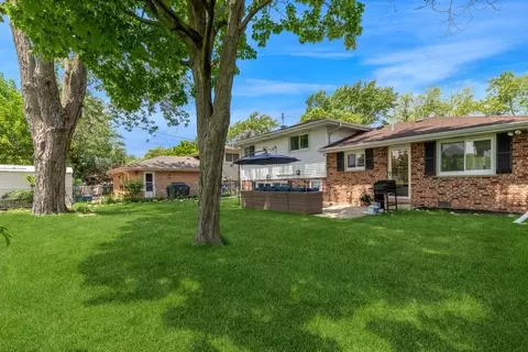 111 E Millers Rd, Des Plaines, IL 60016 photo 20
