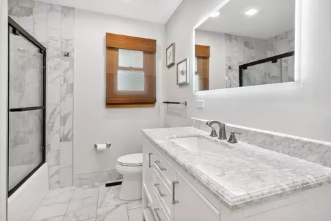 111 E Millers Rd, Des Plaines, IL 60016 photo 11
