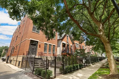 2140 W Schiller St #1N, Chicago, IL 60622