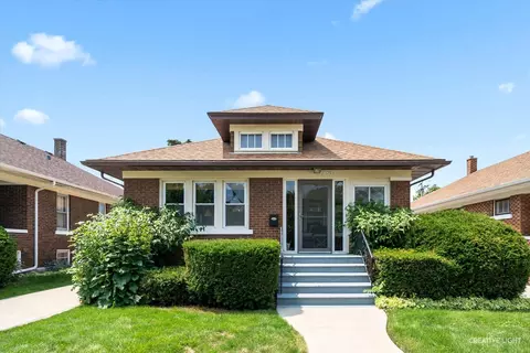 1125 N Prairie Ave, Joliet, IL 60435
